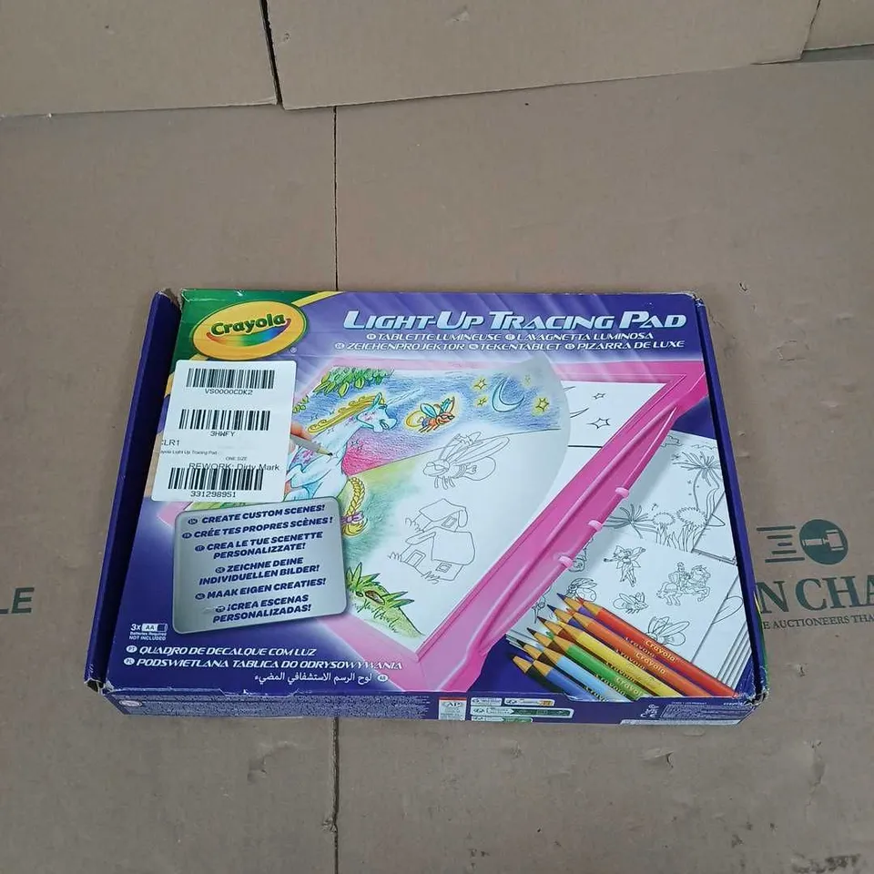 BOXED CRAYOLA LIGHT-UP TRACING PAD 