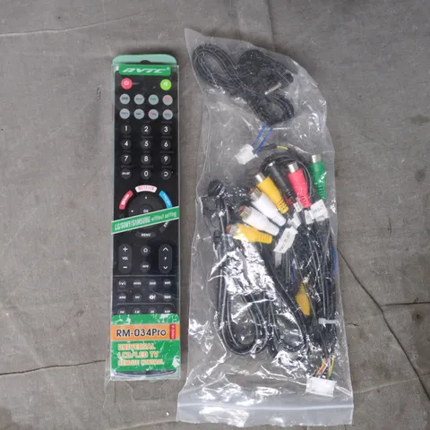 APPROXIMATELY 10 ASSORTED HOUSEHOLD ELECTRICAL ITEMS TO INCLUDE VARIOUS CABLES AND PLUGS, ETC