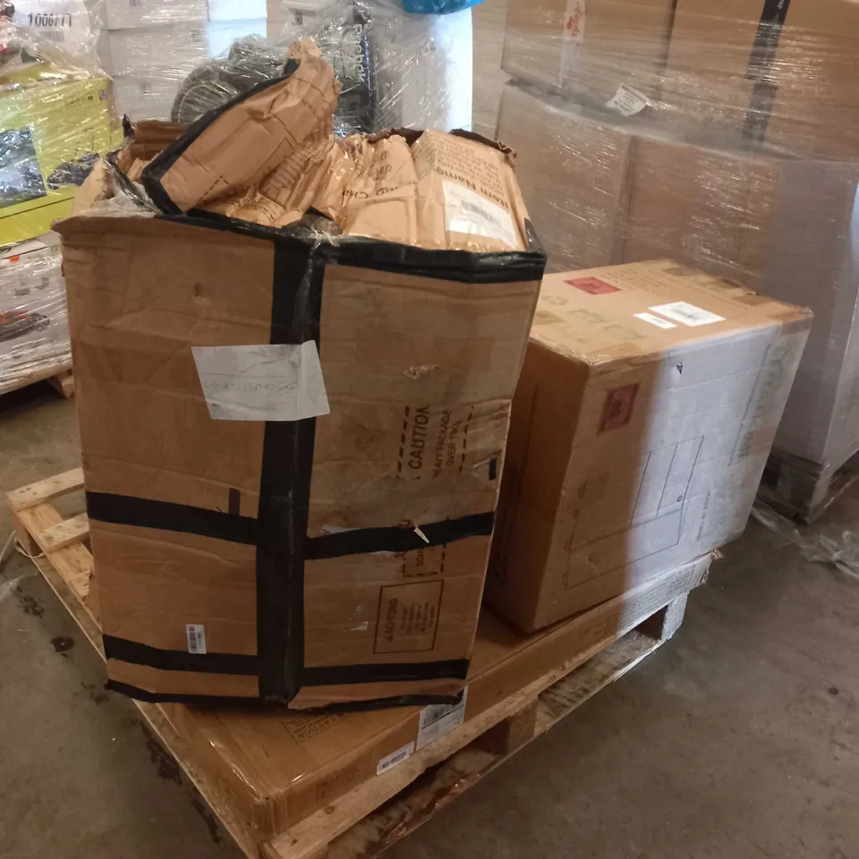 FOUR ASSORTED PRODUCTS TO INCLUDE; GAMING CHAIR, BAIN MARIE AND MOBILE CABINET