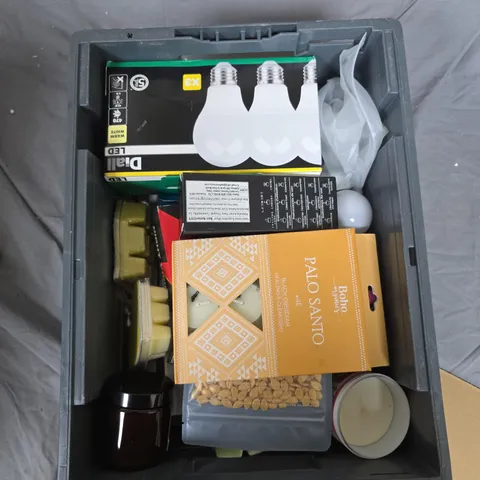 BOXED MIXED LOT: PALO SANTO SET, LED BULBS, CANDLE AND DECOR ITEMS
