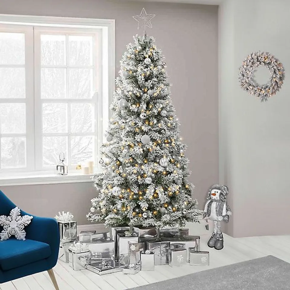 BOXED 7FT NEO HALF FLOCKED SNOW SCANDINAVIAN TIPS SPRUCE FIR ARTIFICIAL CHRISTMAS TREE(1 BOX)