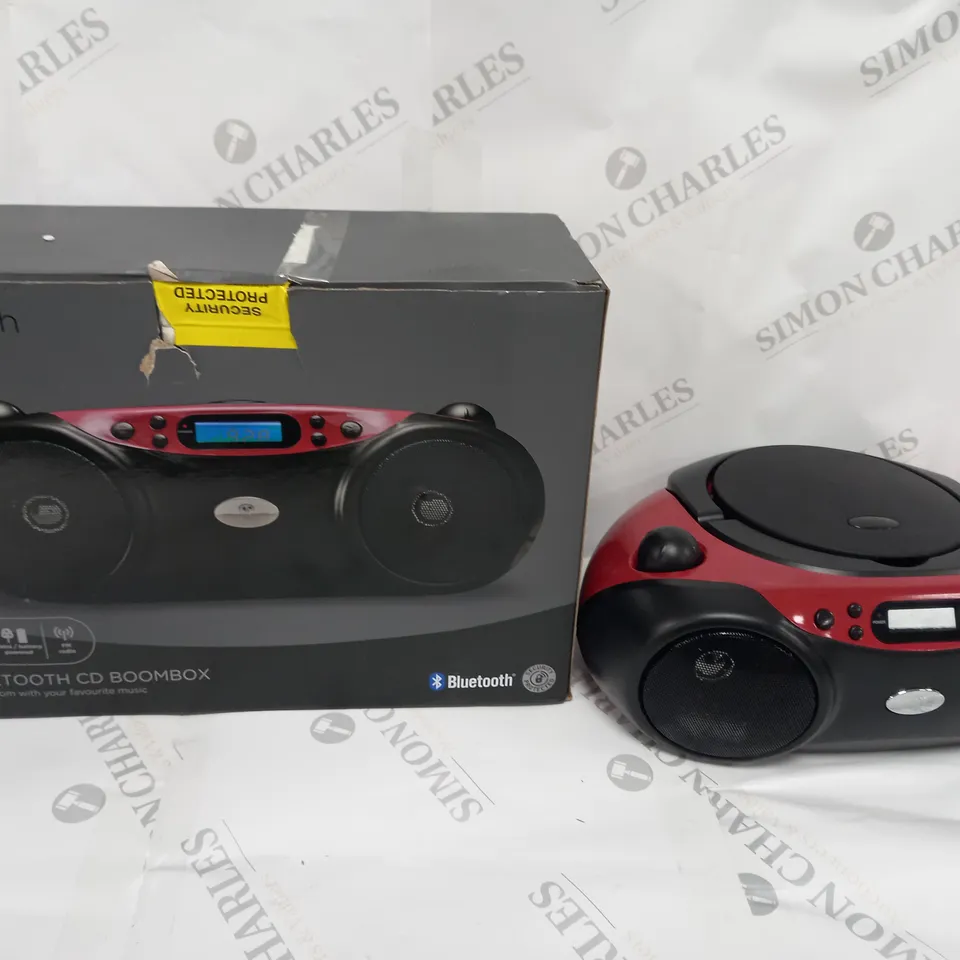 BOXED BLUETOOTH CD & FM RADIO BOOMBOX 