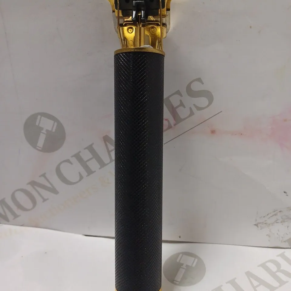 URAQT VINTAGE T9 PROFESSIONAL TRIMMER