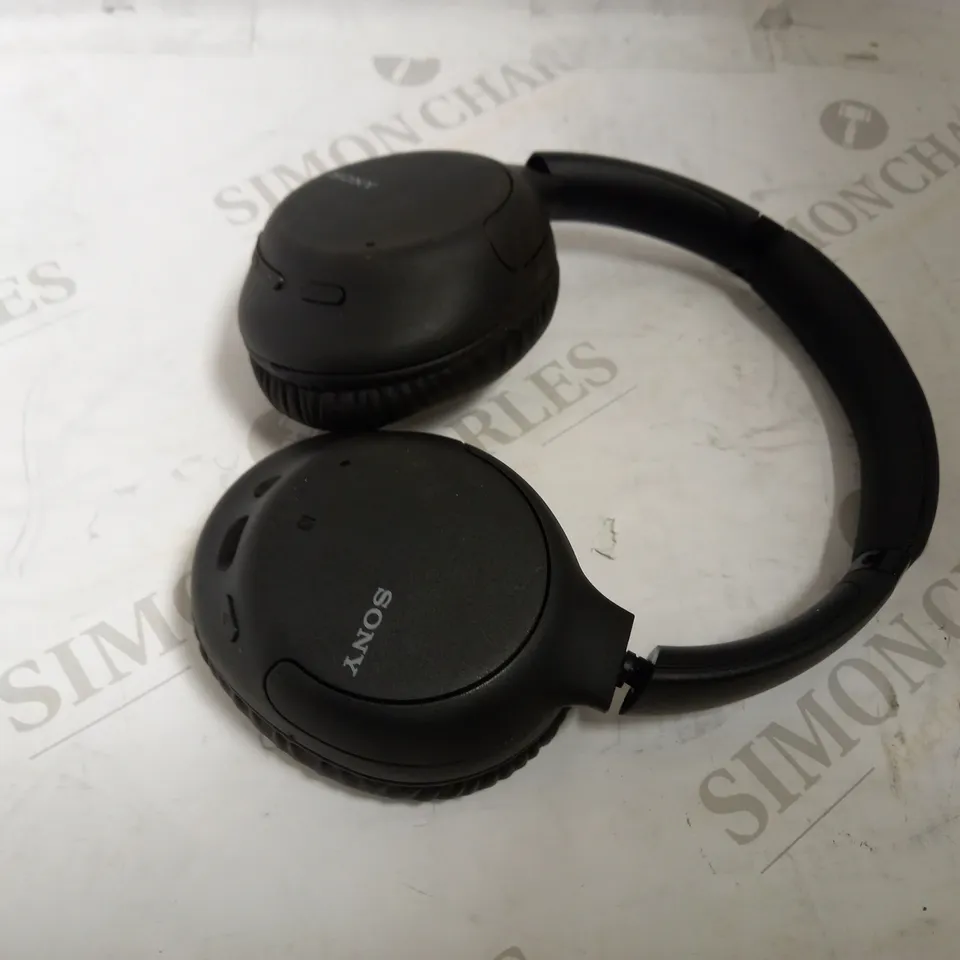 SONY WH-CH710N NOISE CANCELLING WIRELESS HEADPHONES