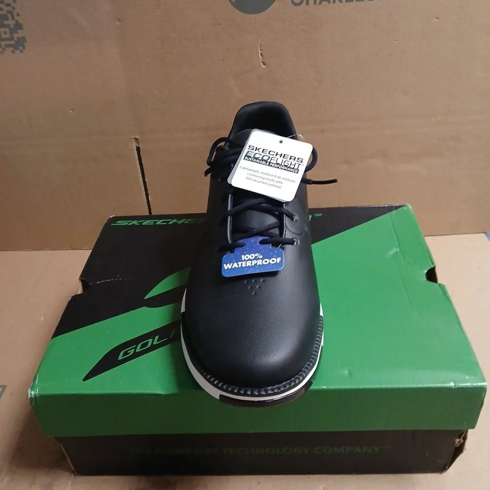 SKECHERS BLACK GOLF SHOES BOXED SIZE 9