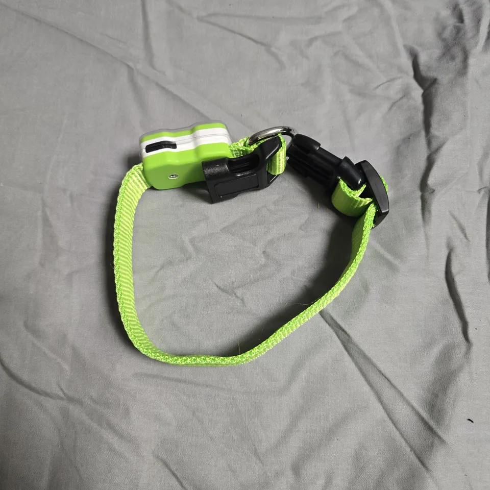 APPROXIMATELY 20 PETBRIGHT RECHARGEABLE LED DOG COLLAR – NEON GREEN REFLECTIVE STRAP