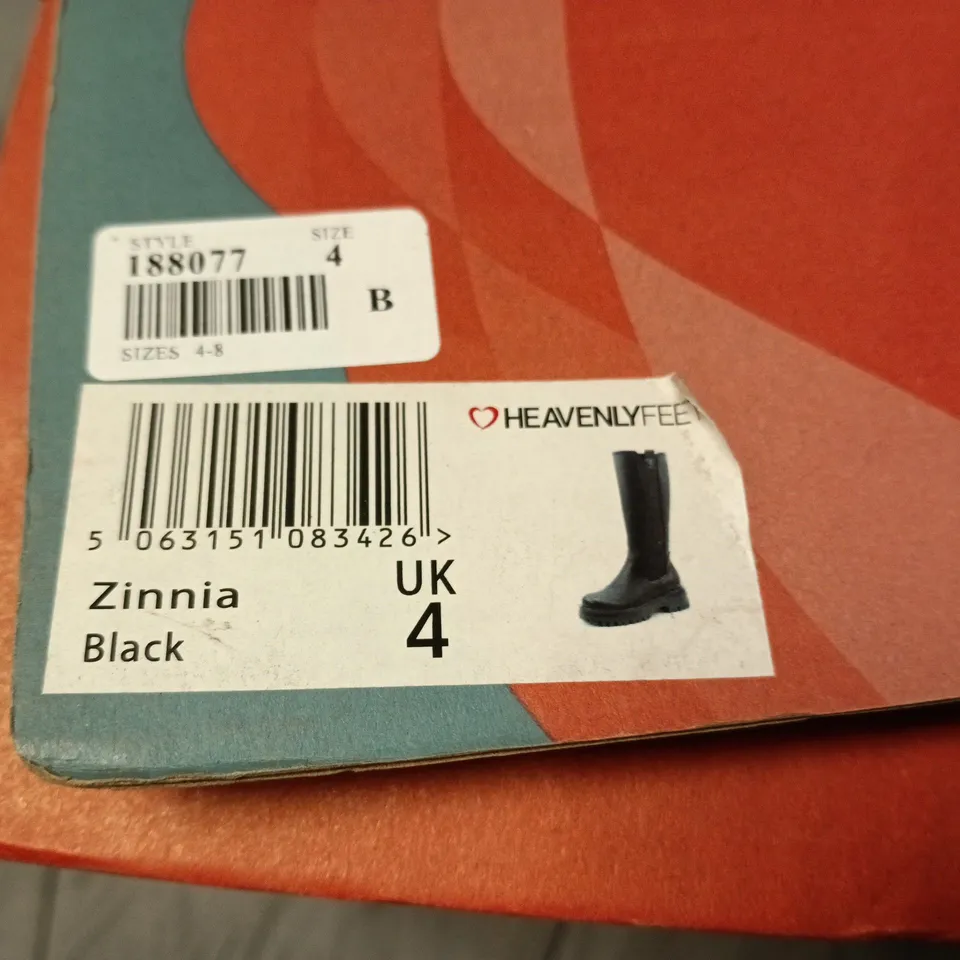 BOXED HEAVENLY FEET ZINNIA BLACK BOOTS – UK 4