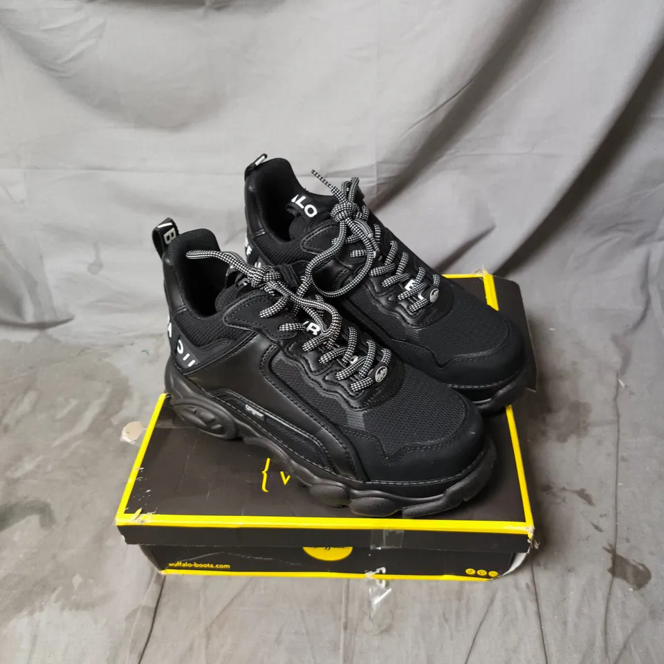 BUFFALO LONDON VEGAN CHUNKY SNEAKERS – BLACK, BOXED. SIZE UK 8