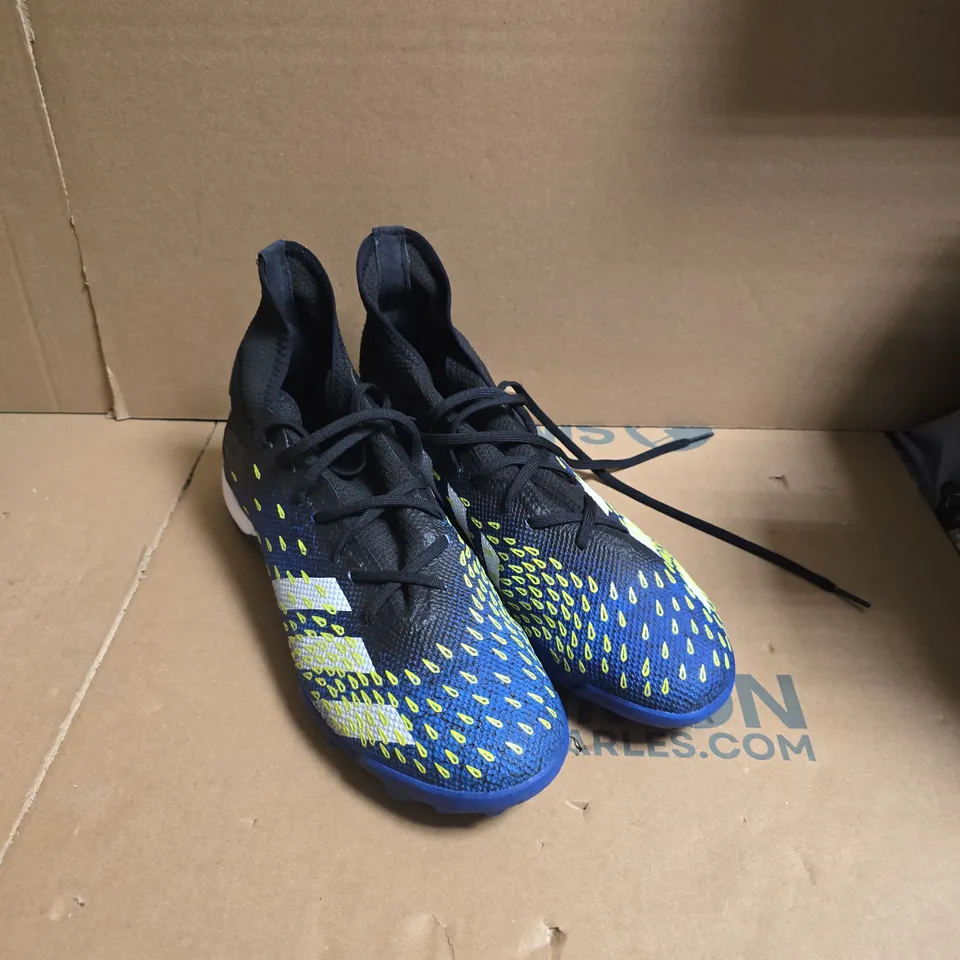 ADIDAS PREDATOR FOOTBALL BOOTS – BLACK/BLUE WITH NEON YELLOW ACCENTS UK 10.5