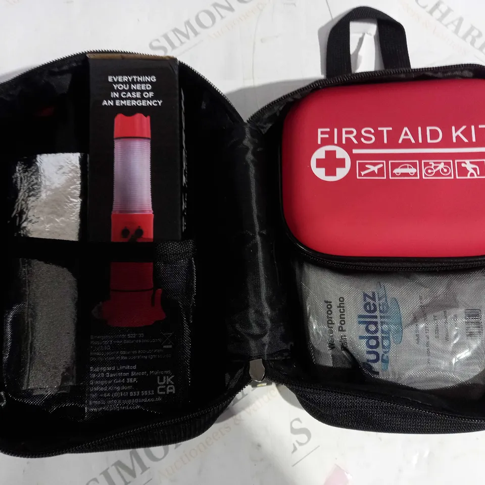 ARNOLD CLARK FIRST AID BAG