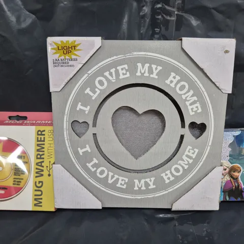 BOX OF APPROXIMATELY 20 ASSORTED HOUSEHOLD ITEMS TO INCLUDE DISNEY FROZEN EAU DE TOILETTE, I LOVE MY HOME DECORATION, MUG WARMER, ETC - COLLECTION ONLY