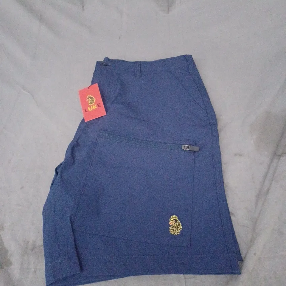 LUKE 1977 ACETATE CARGO SHORTS SIZE L