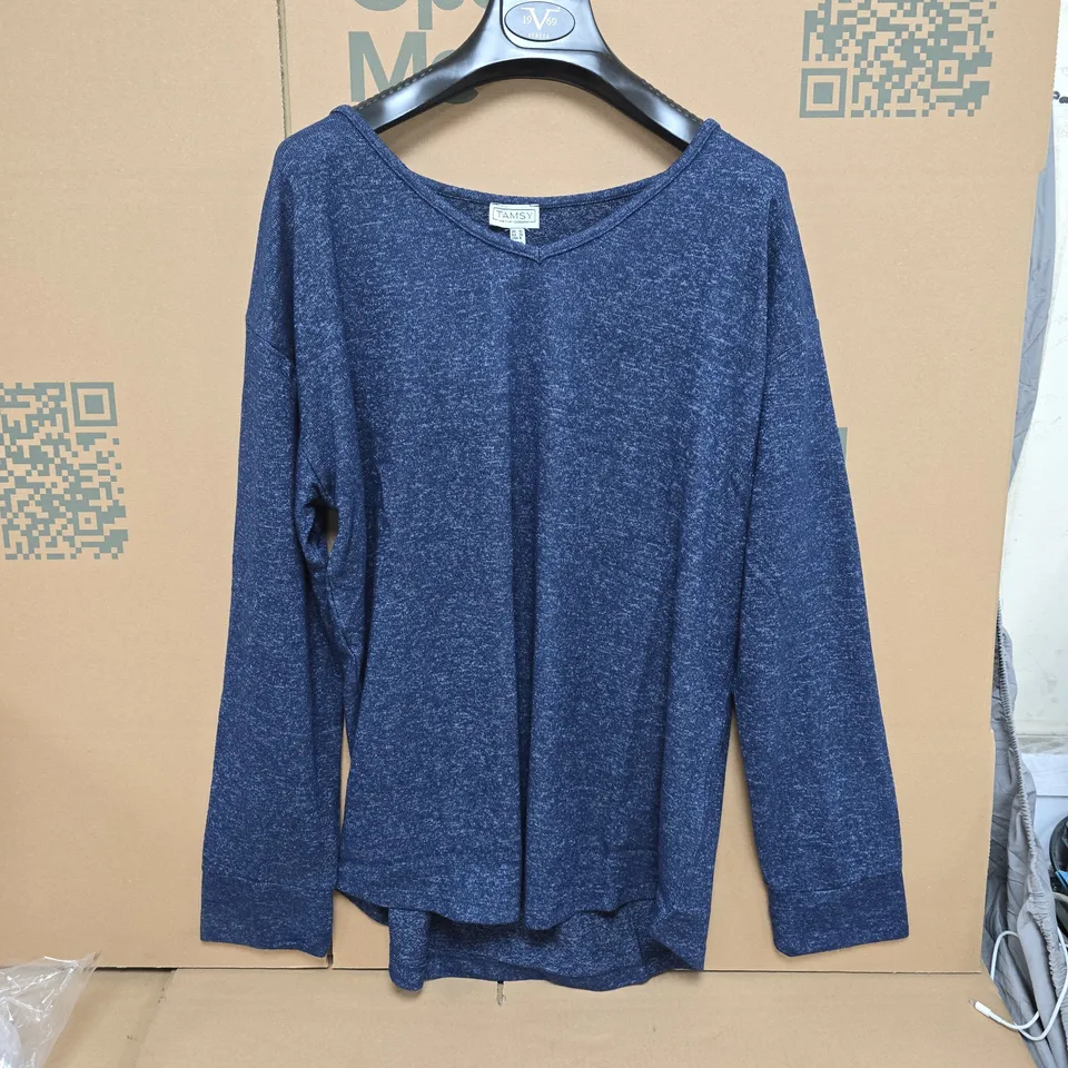 LARGE QUANTITY OF TAMSY WOMEN'S BLUE HEATHER KNIT TOPS IN VARIOUS SIZES – COLLECTION ONLY