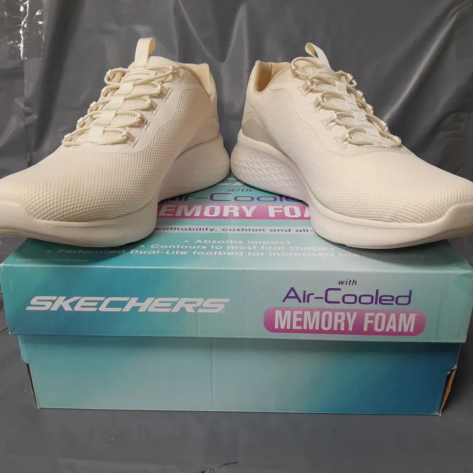 BOXED PAIR OF SKECHERS AIR-COOLED MEMORY FOAM TRAINERS IN CREAM SIZE 6