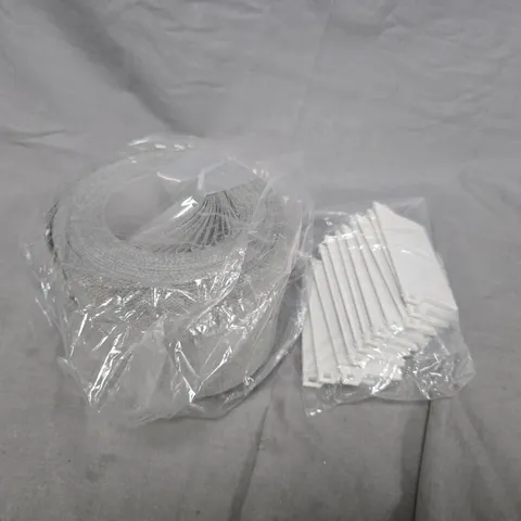BAGGED WINDOW BLINDS 