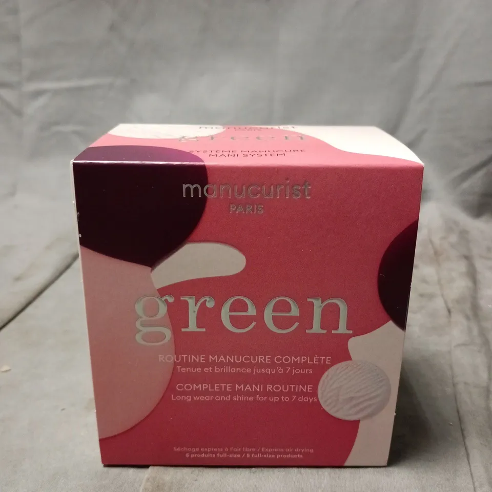 MANUCURIST PARIS GREEN COMPLETE MANICURE ROUTINE BOX