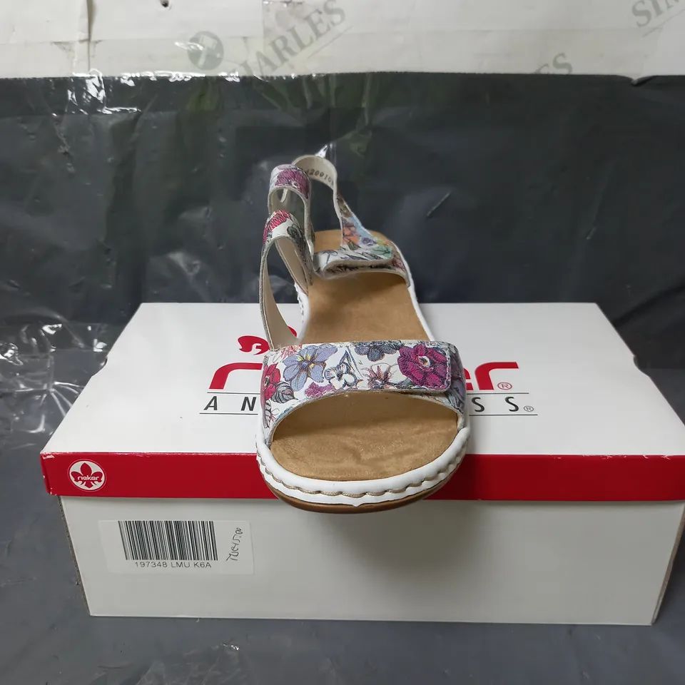 RIEKER ANTI-STRESS SANDALS WHITE FLORAL SIZE 6.5