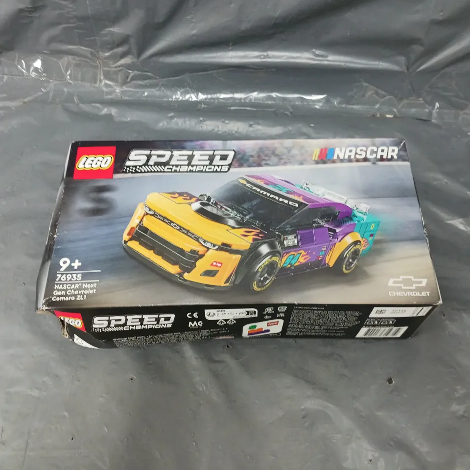 LEGO SPEED CHAMPIONS NASCAR NEXT GEN CHEVROLET CAMARO ZL1 76935 9+