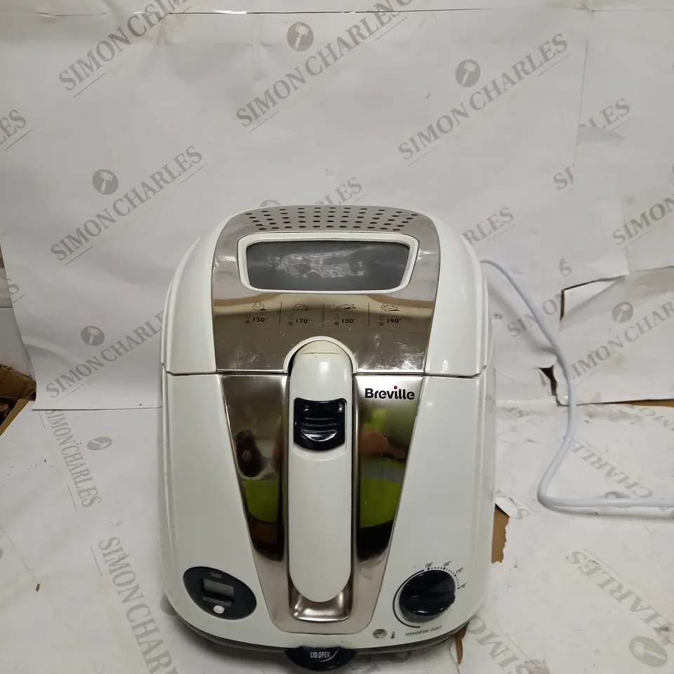 BREVILLE EASY CLEAN DIGITAL FRYER