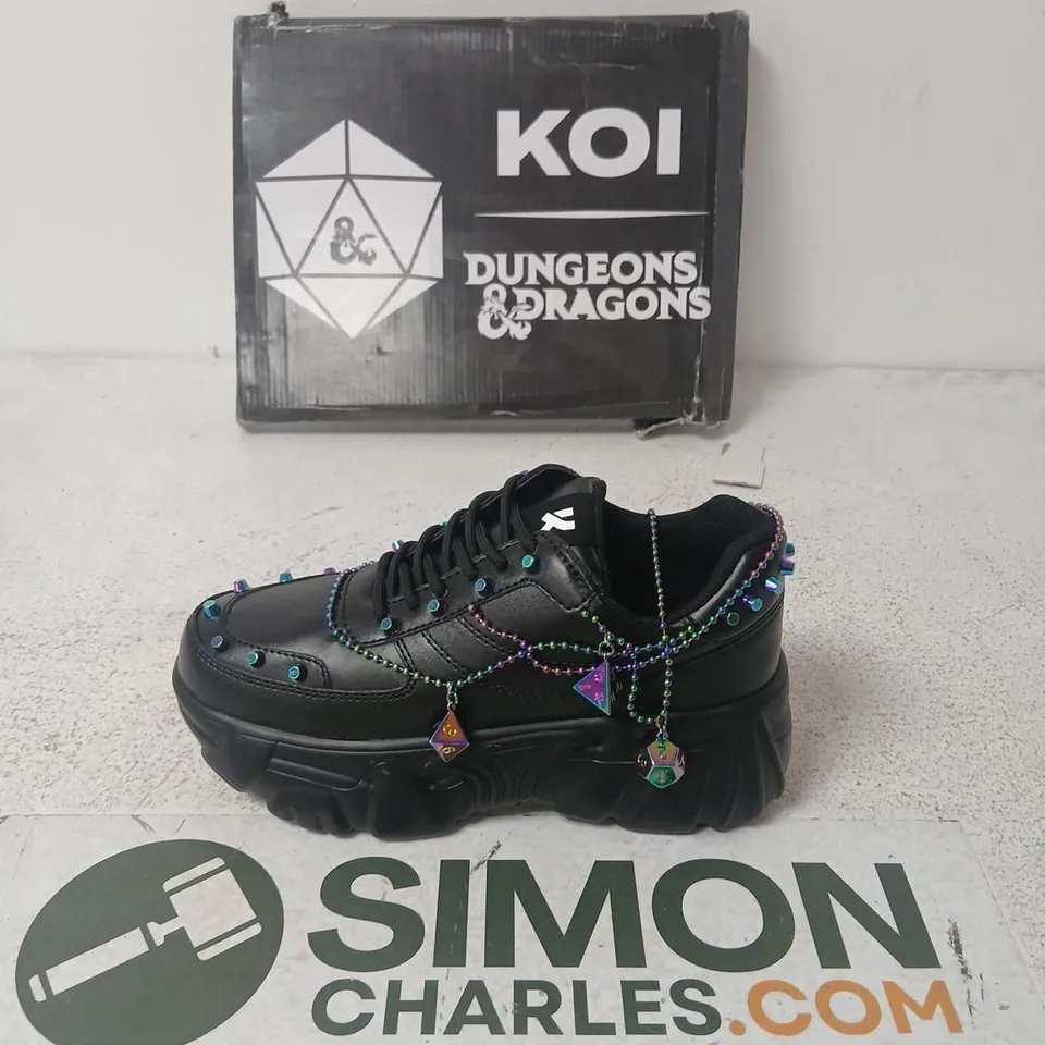 KOI DUNGEONS & DRAGONS MYSTIC CHARM TRAINERS – BLACK, RAINBOW BEADS, UK 5