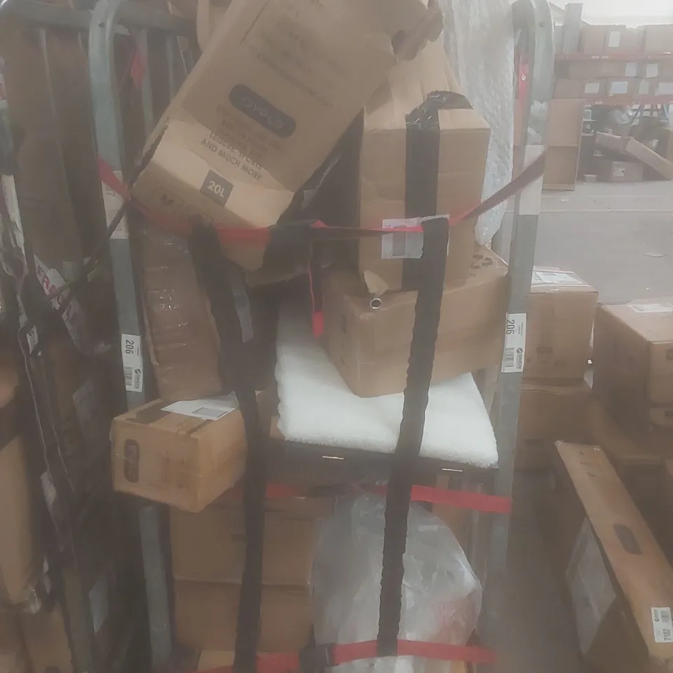 CAGE OF ASSORTED HOUSEHOLD GOODS AND PRODUCTS TO INCLUDE; FIRE FENDER, FOLDING BAR STOOL, 20L KNAPSACK SPRAYER