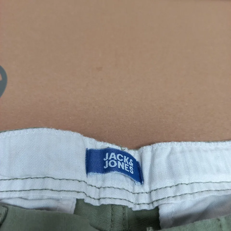 JACK & JONES OLIVE GREEN CARGO TROUSERS – YOUTH/TEEN, 164 CM / 14Y