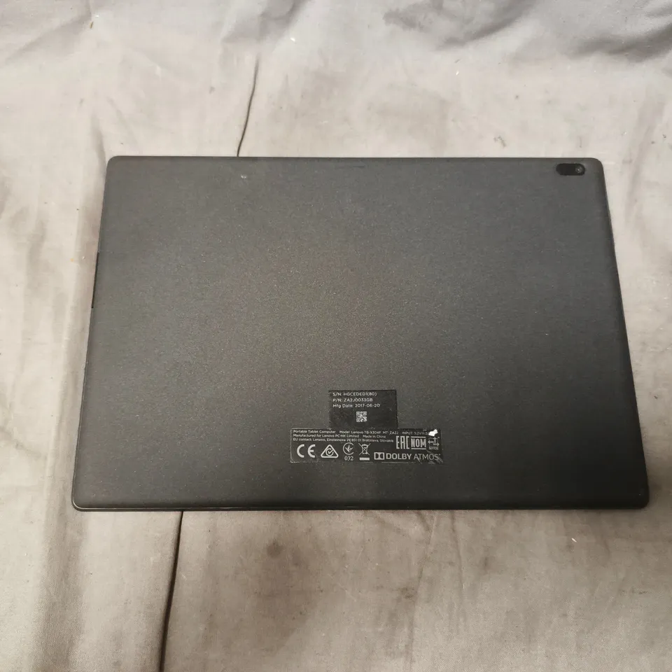 LENOVO TB-X304P TABLET
