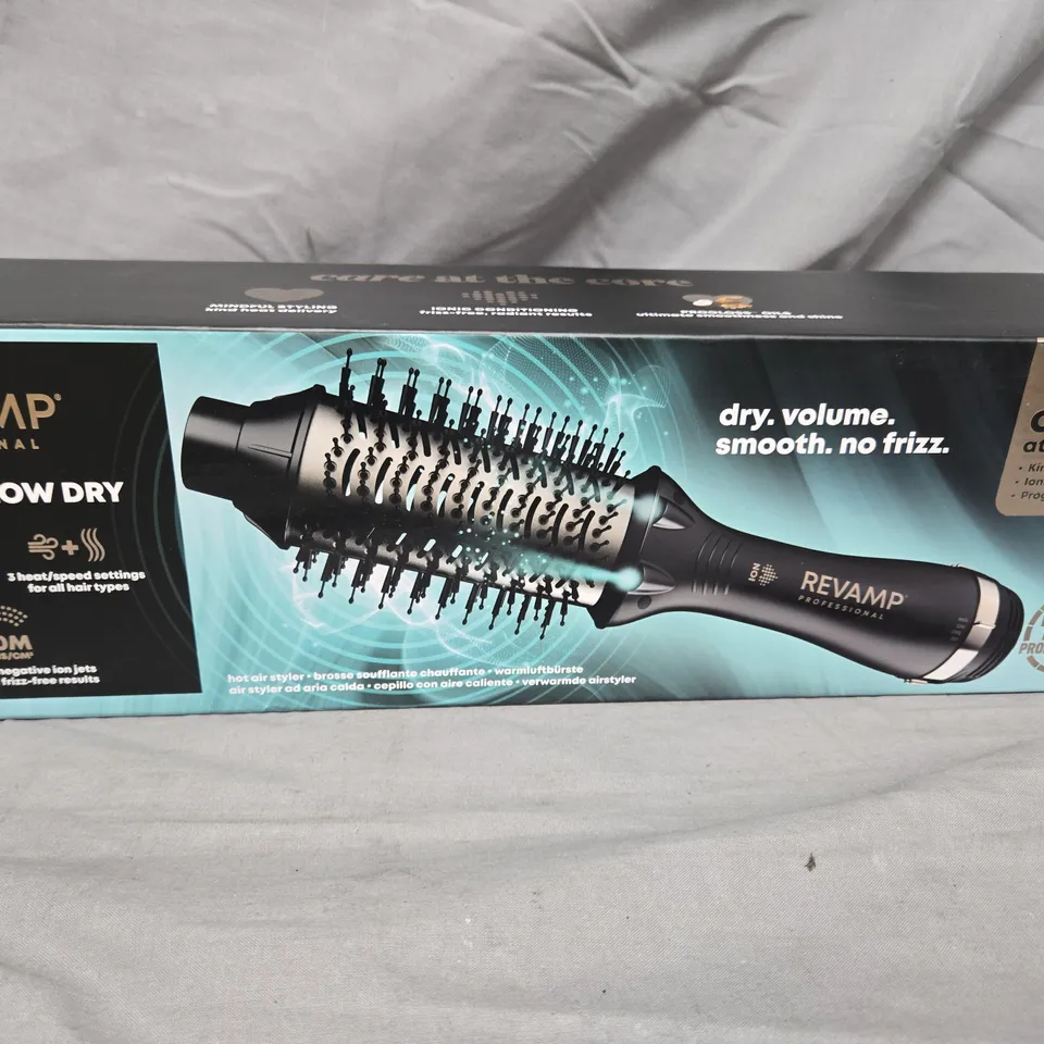 REVAMP PROFESSIONAL VOLUME BLOW DRY HAIR STYLER