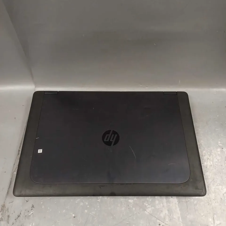 HP ZBOOK 17