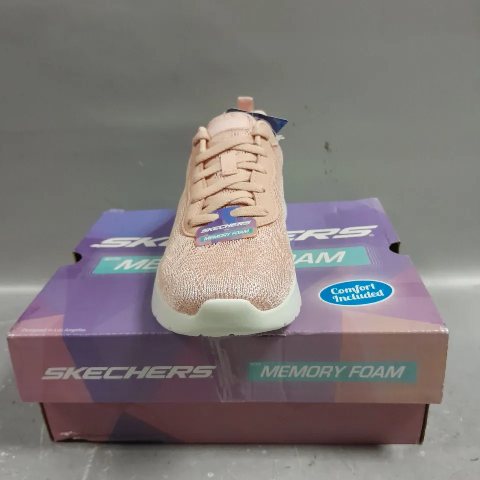 BOXED PAIR OF SKECHERS DYNAMIGHT HS TRAINERS IN LIGHT PINK - 3