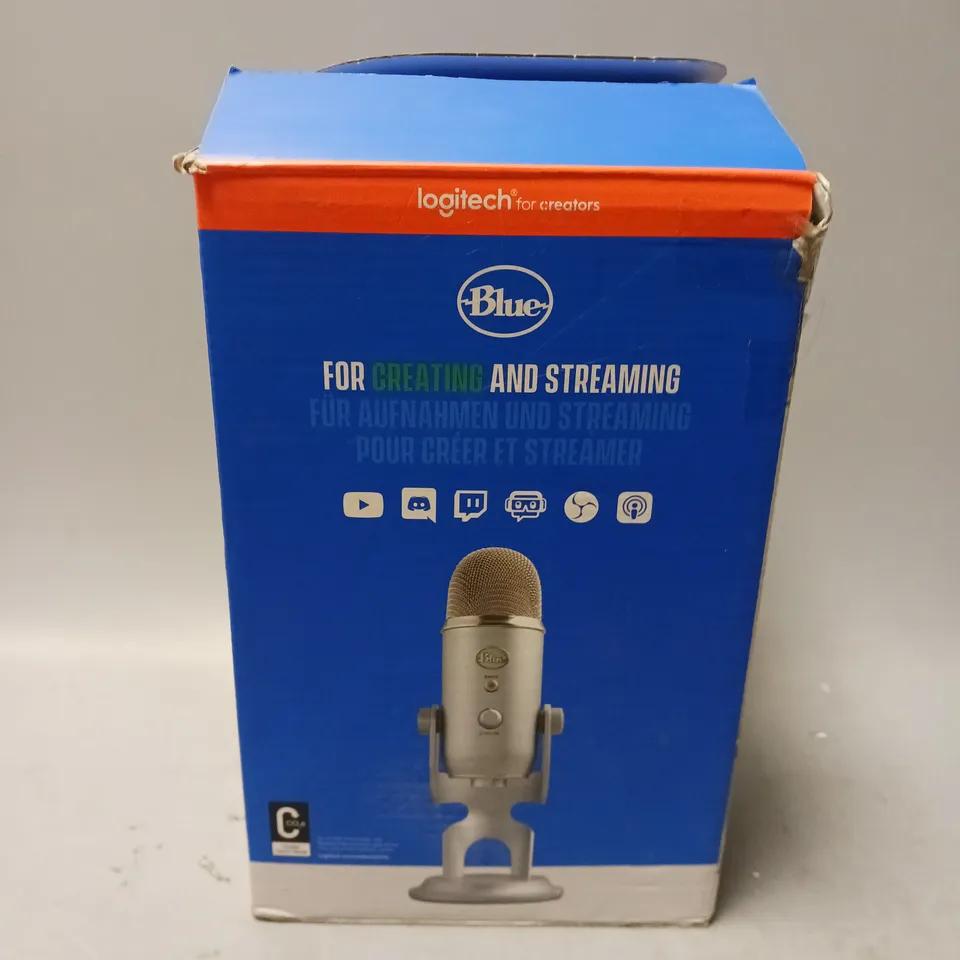 LOGITECH OR CREATORS BLUE YETI PREMIUM MULTI-PATTERN USB MICROPHONE
