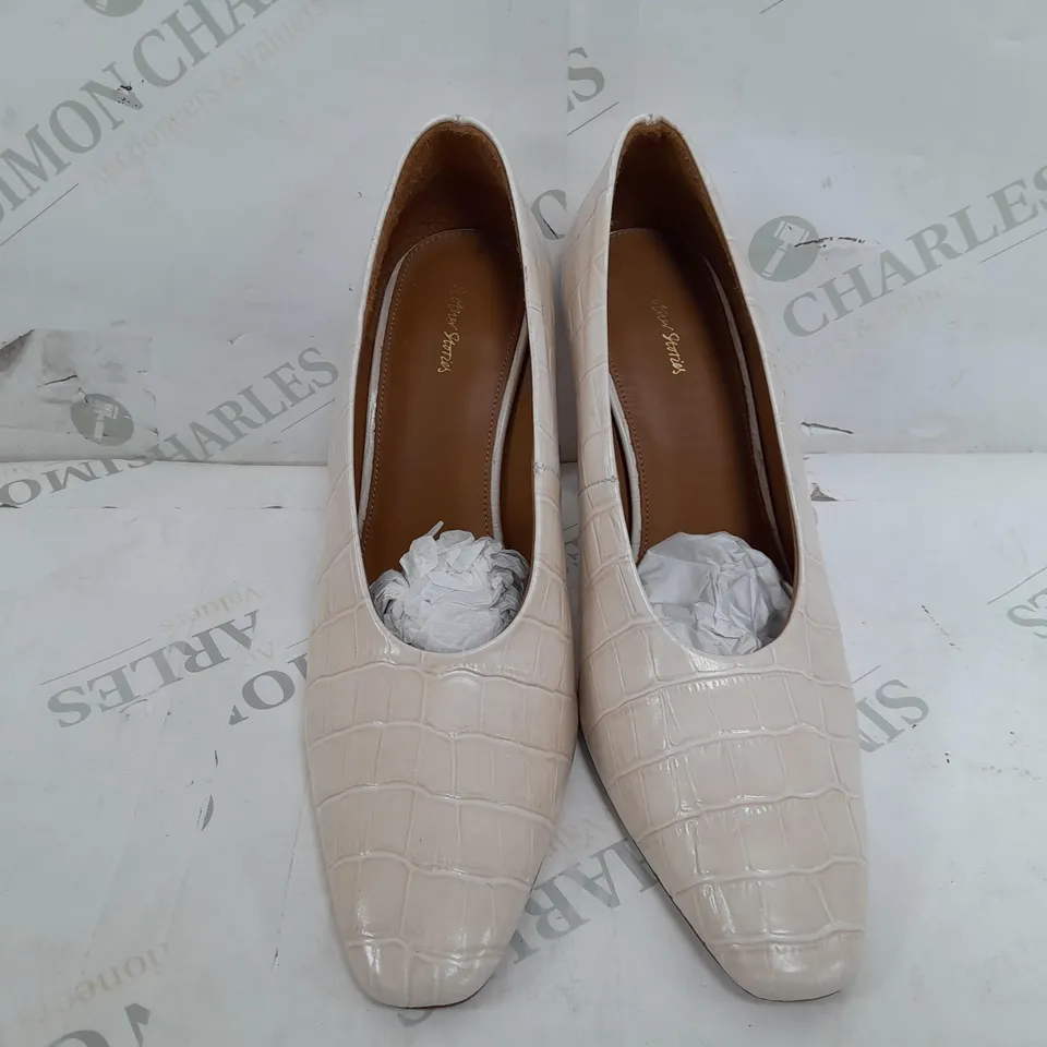 PAIR OF & OTHER STORIES POINTED TOE HEELS IN BONE - SIZE 37