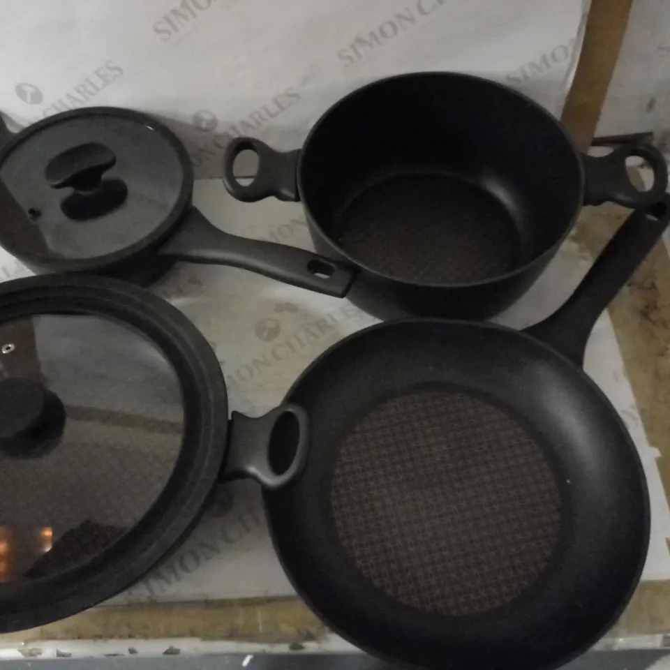 PRESTIGE NON STICK ALUMINIUM 4 PIECE NESTING COOKWARE SET