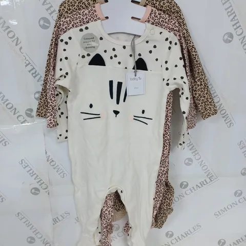 SET OF 3 BABY GROWS SIZE 6-9 MONTHS