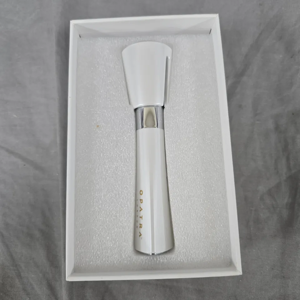 BOXED OPATRA LONDON DERMINECK