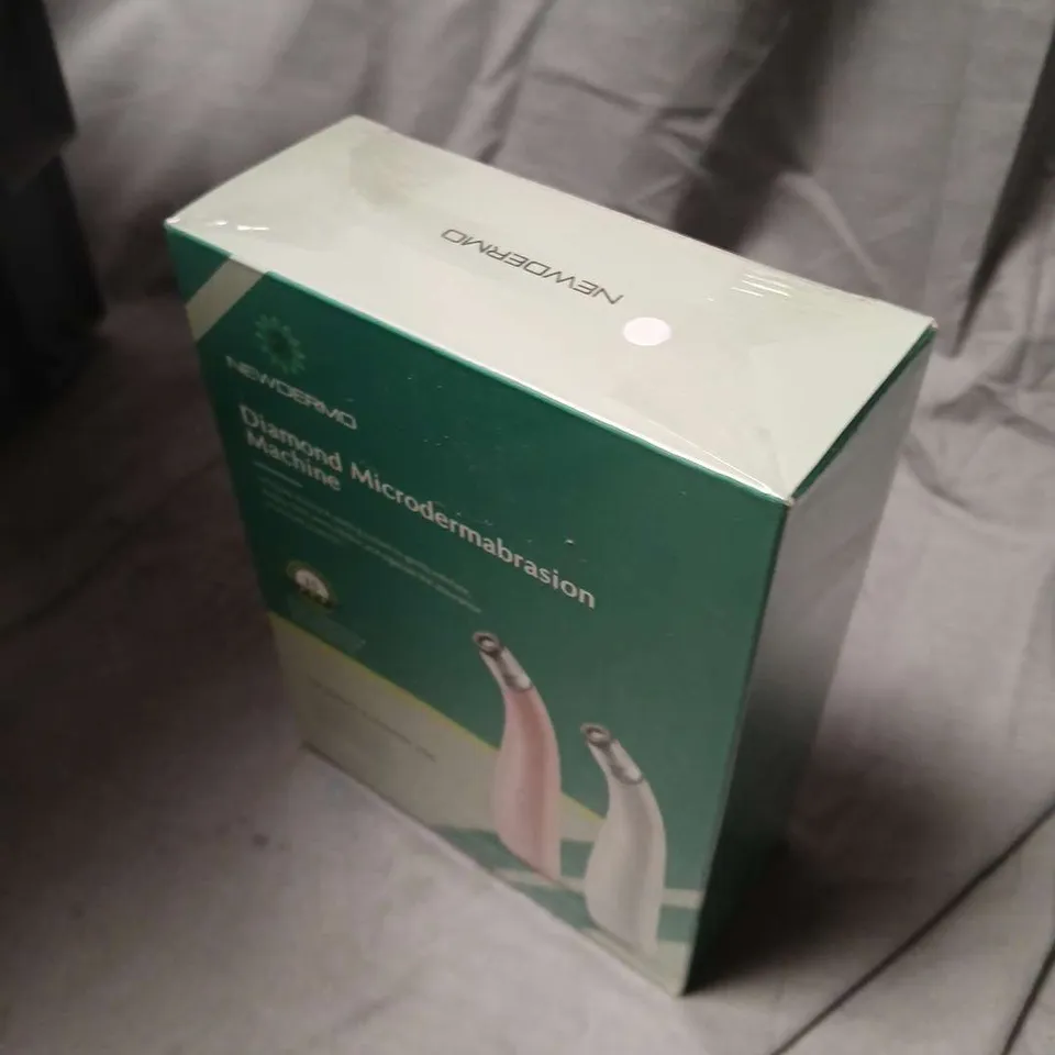 NEWDERMO DIAMOND MICRODERMABRASION MACHINE – BOXED