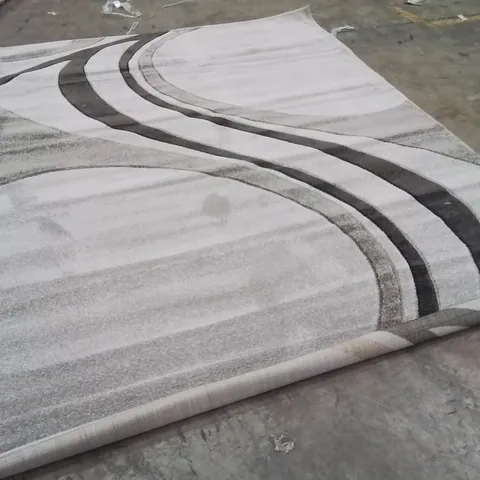 QUALITY DESIGNER AREA RUG - APPROXIMATELY 290X200CM