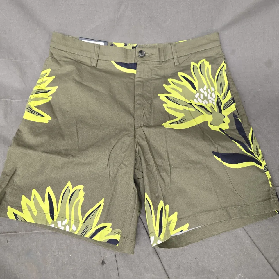 HUGO BOSS C KARLOS SHORTS IN DARK OLIVE W. FLORAL PATTERN SIZE UK 46