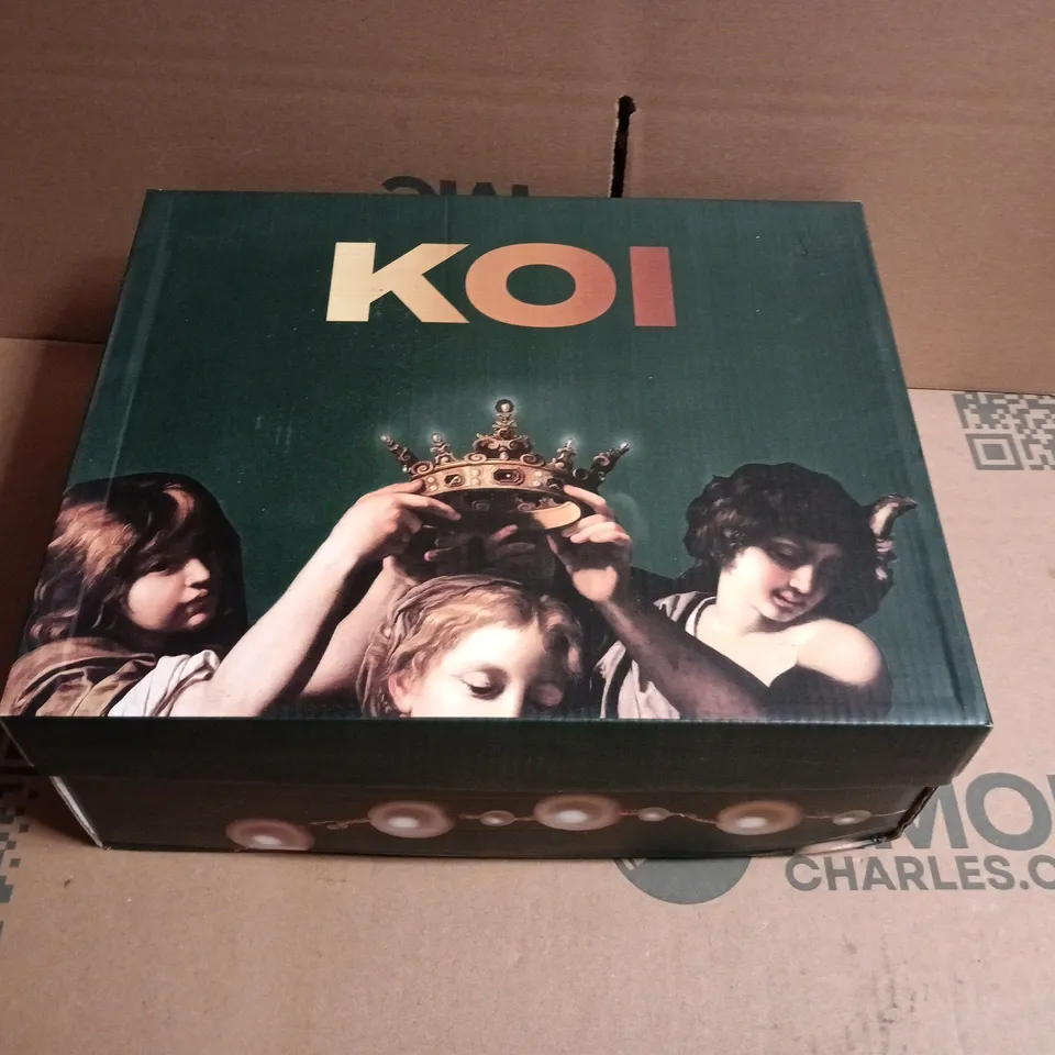 BOXED KOI BOLEYN'S REVENGE BEJEWELED VELVET HEELS IN GREEN, UK7