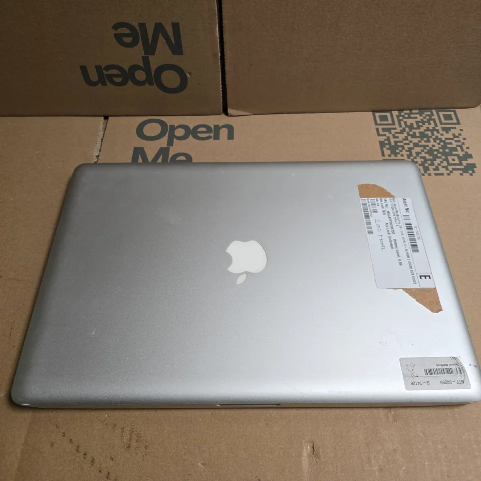 APPLE MACBOOK PRO 15-INCH (A1286) 