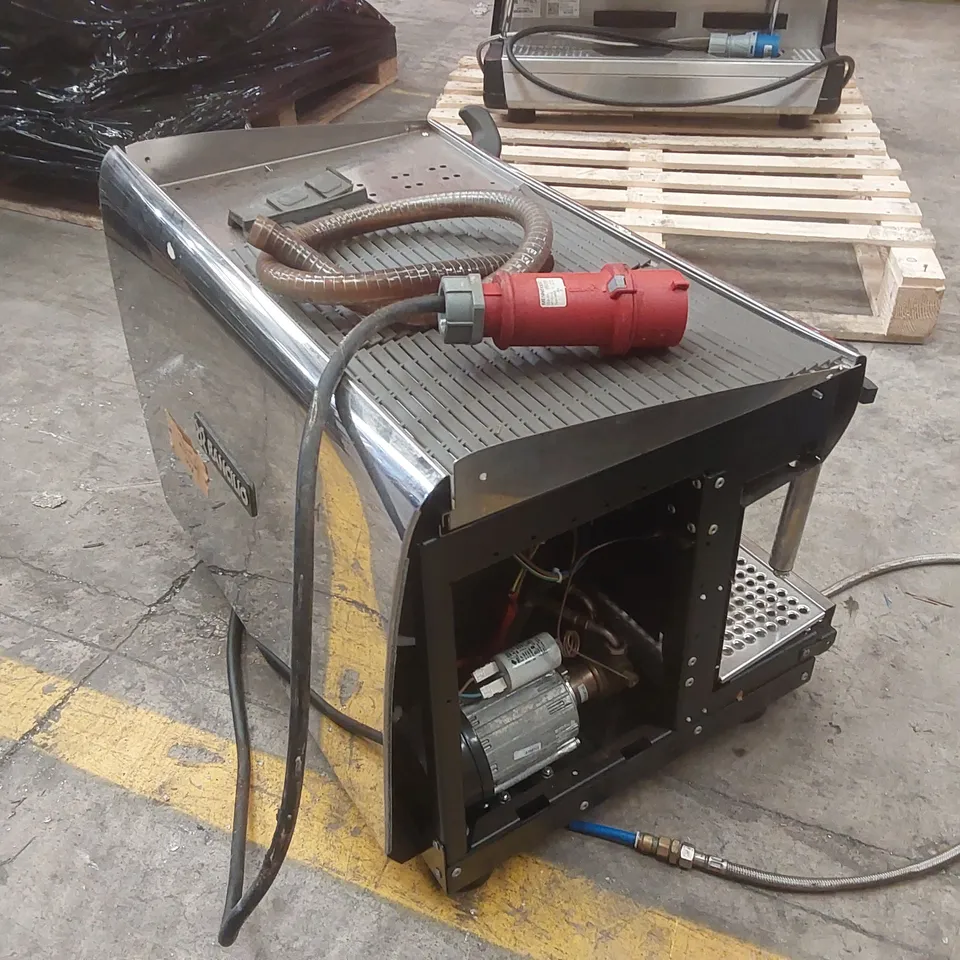 RANCILIO CLASSE 7 2 GROUP COMMERCIAL COFFEE MACHINE WITH ISTEAM