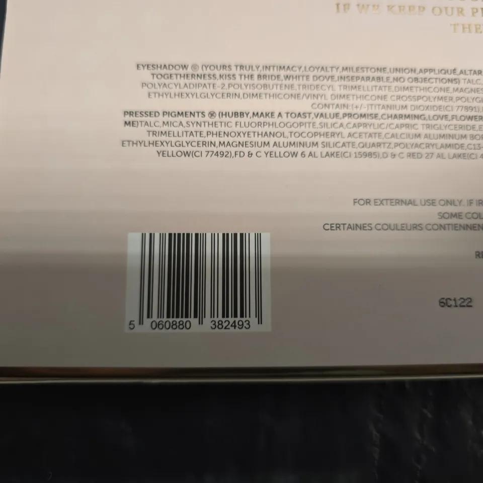 PLOUISE WEDDING WISH XL EYESHADOW PALETTE – BOXED
