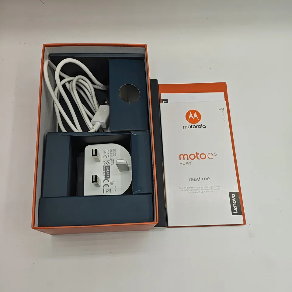 BOXED MOTOROLA MOTO E5 16GB IN BLACK - M3A63