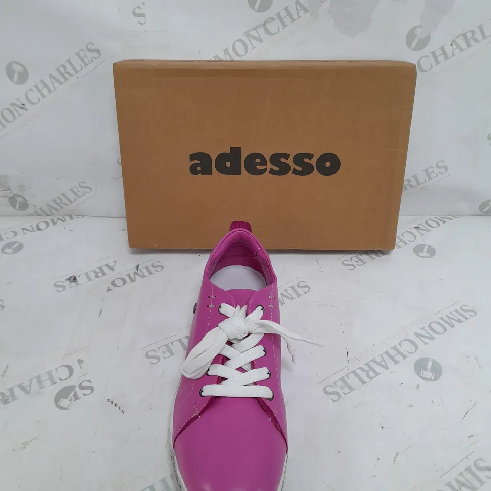 BOXED ADESSO CLAIRE TRAINER FUCHSIA SIZE 6 