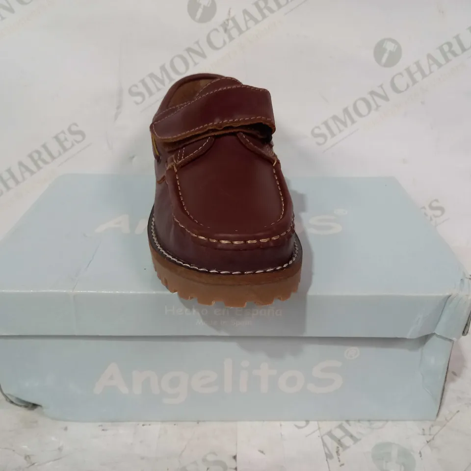 BOXED PAIR OF ANGELITOS VELCRO STRAP LEATHER SHOES IN BROWN EU SIZE 33