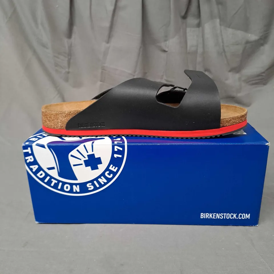 BOXED BIRKENSTOCK  ARIZONA SLIPPERS SIZE 12