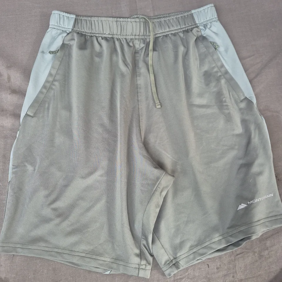 MONTERRAIN SHORTS IN OLIVE GREEN SIZE MEDIUM