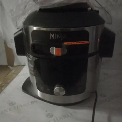 NINJA FOODI MAX SMARTLID MULTI-COOKER 7.5L