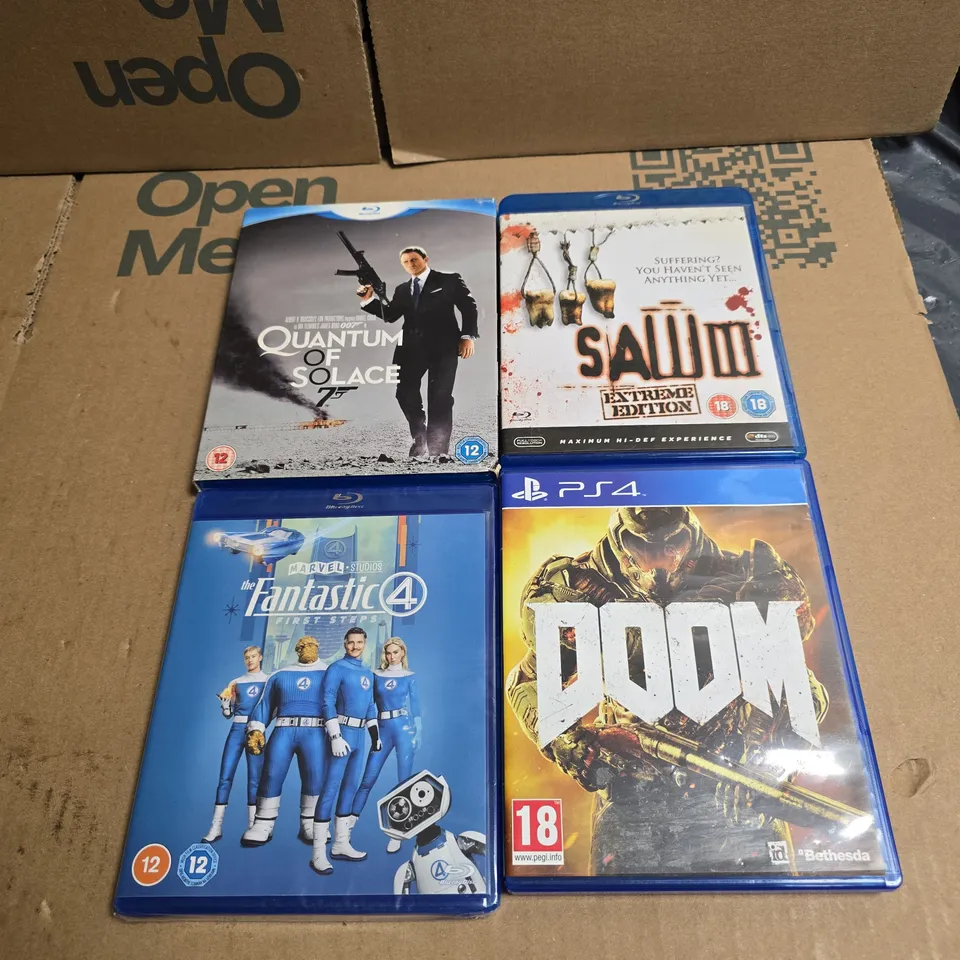 TOTE OF APPROXIMATELY 25 ASSORTED DVDS/BLU RAYS/PLAYSTION/XBOX TO INCLUDE QUANTUM OF SOLACE BLU RAY, FANTASTIC 4 BLU RAY, SAW 3 EXTREME EDITION BLU RAY, DOOM PS4 ETC