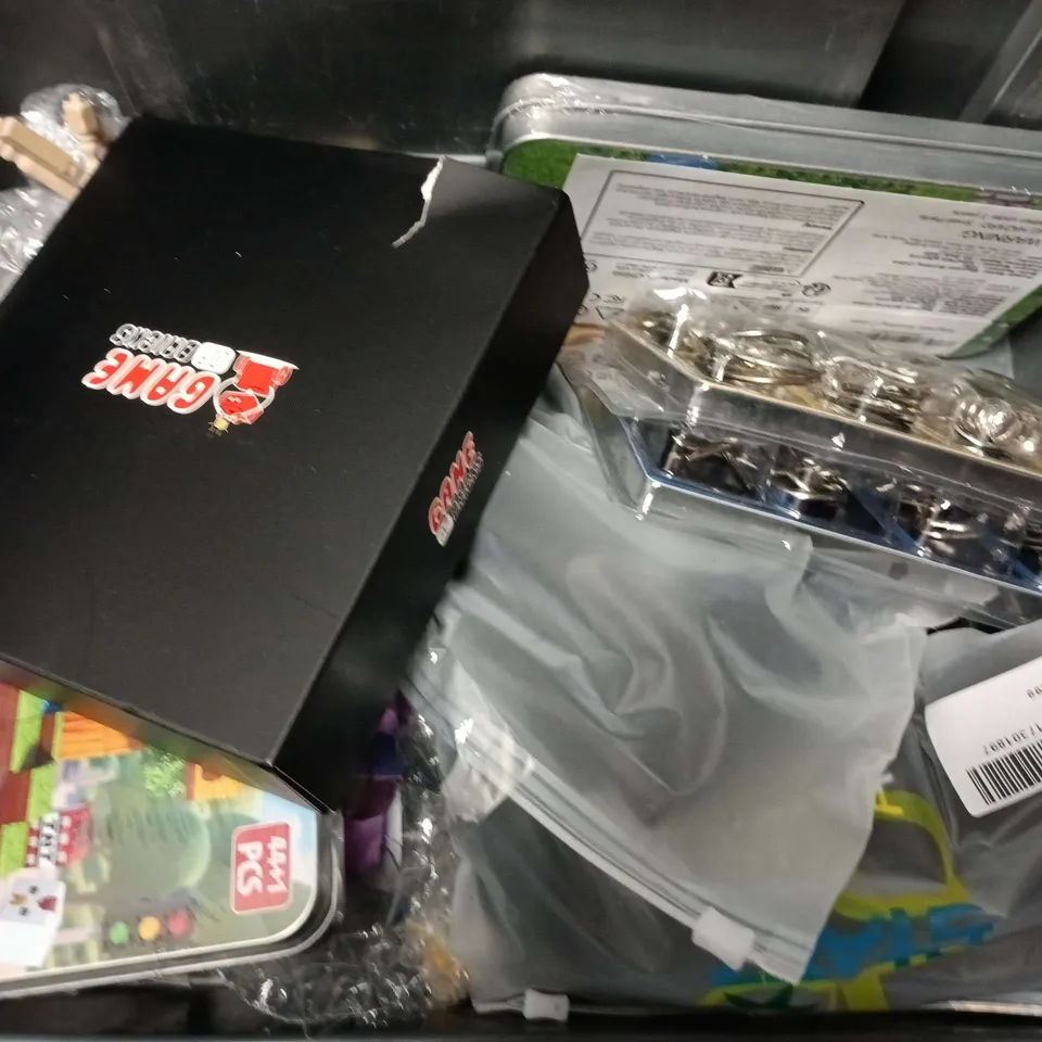 APPROXIMATELY 12 ASSORTED TOYS & GAMES PRODUCTS TO INCLUDE GAME OF BRICKS, TURKEY SHOOTER, MAGNETIC CUBES, ETC